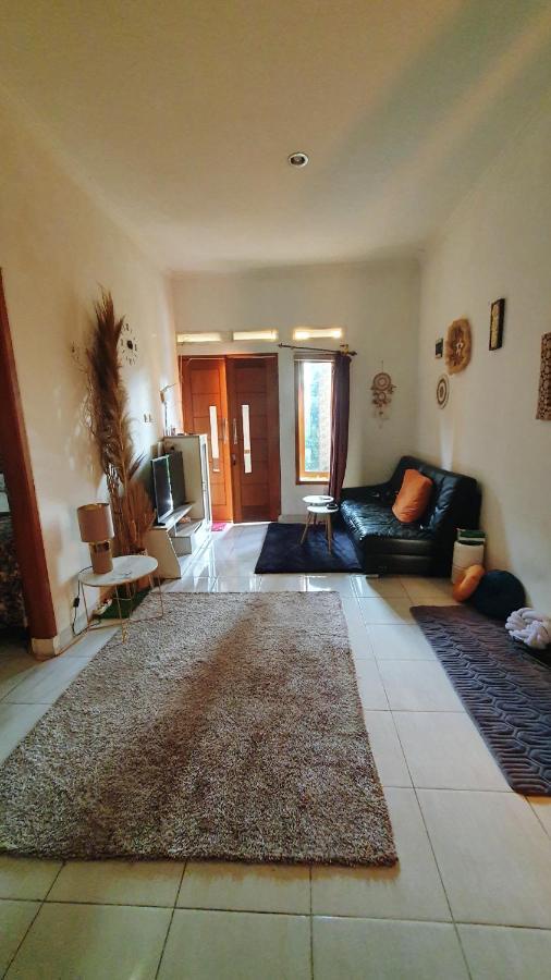 House In Bekasi Timur别墅 外观 照片
